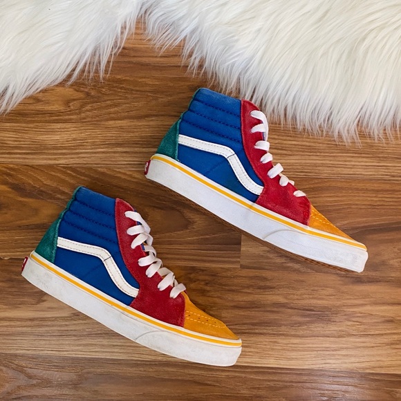 block colored vans